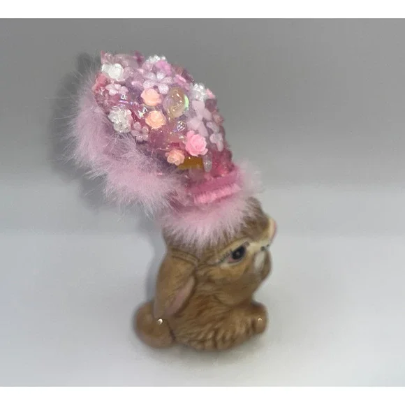 Vintage Ceramic Sitting Pretty Easter Bunny Poof Faux Fur Flower Hat Deb O. OOAK - Picture 7 of 16